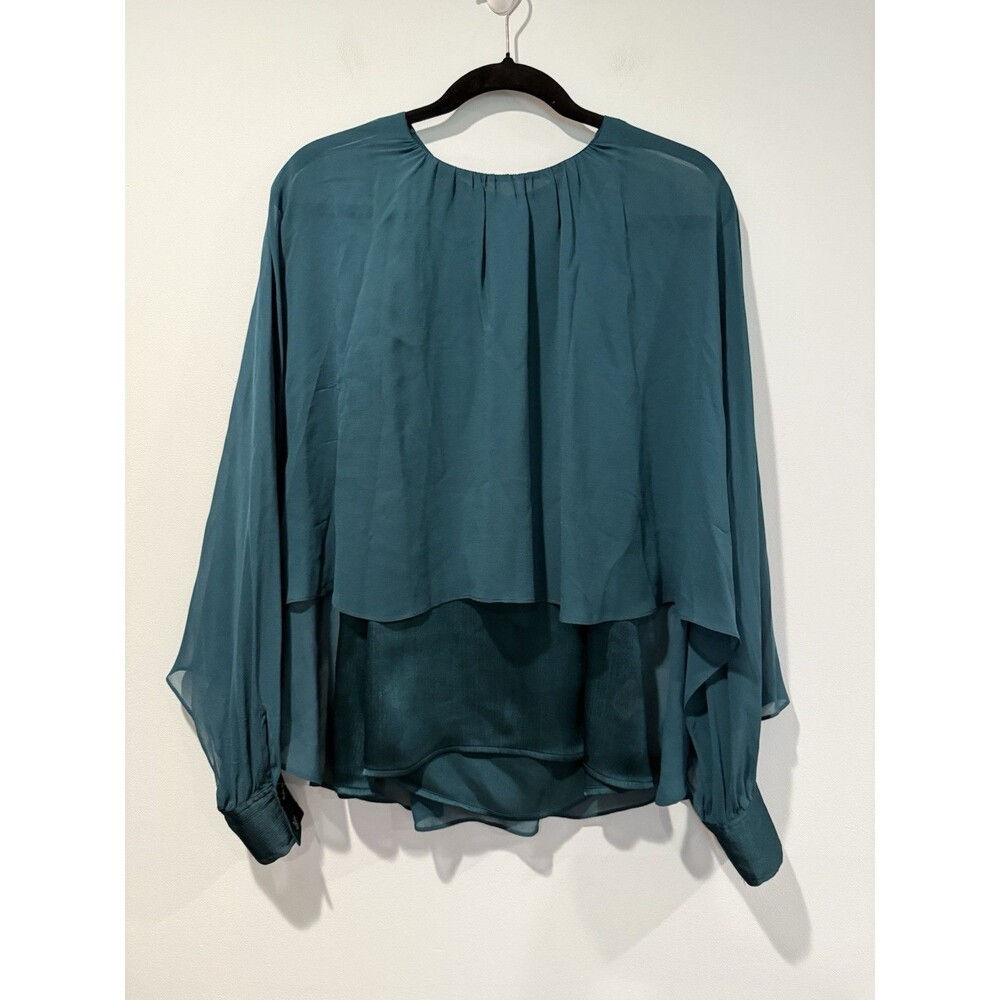 Trina Turk Top Women Medium* Green Silk Long Sleeve Minimal Work Travel Vacation